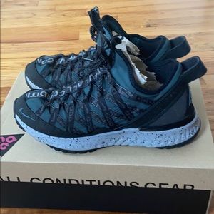 Nike ACG React Terra Nova